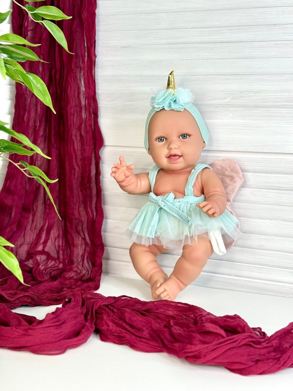 Кукла Berjuan виниловая 38см Andrea (3135)