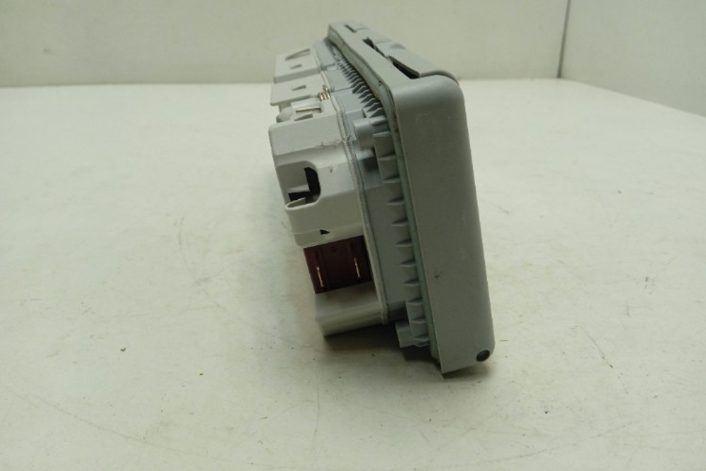 ESL94200LO ктп19 Дозатор с индикацией для посудомоечной машины Electrolux ESL94200LO б/у