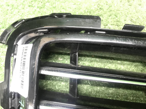 Решетка перед бампера VW Touareg 2 NF 14-18 R-Line