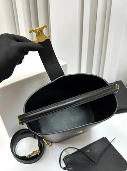 СУМКА CELINE LOUISE ИЗ ГЛАДКОЙ ТЕЛЯЧЬЕЙ КОЖИ