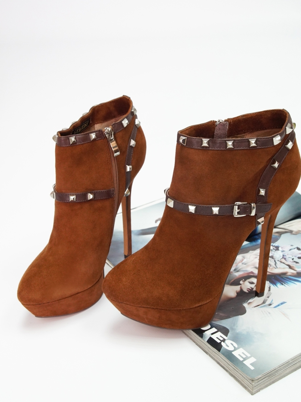 Полусапожки женские