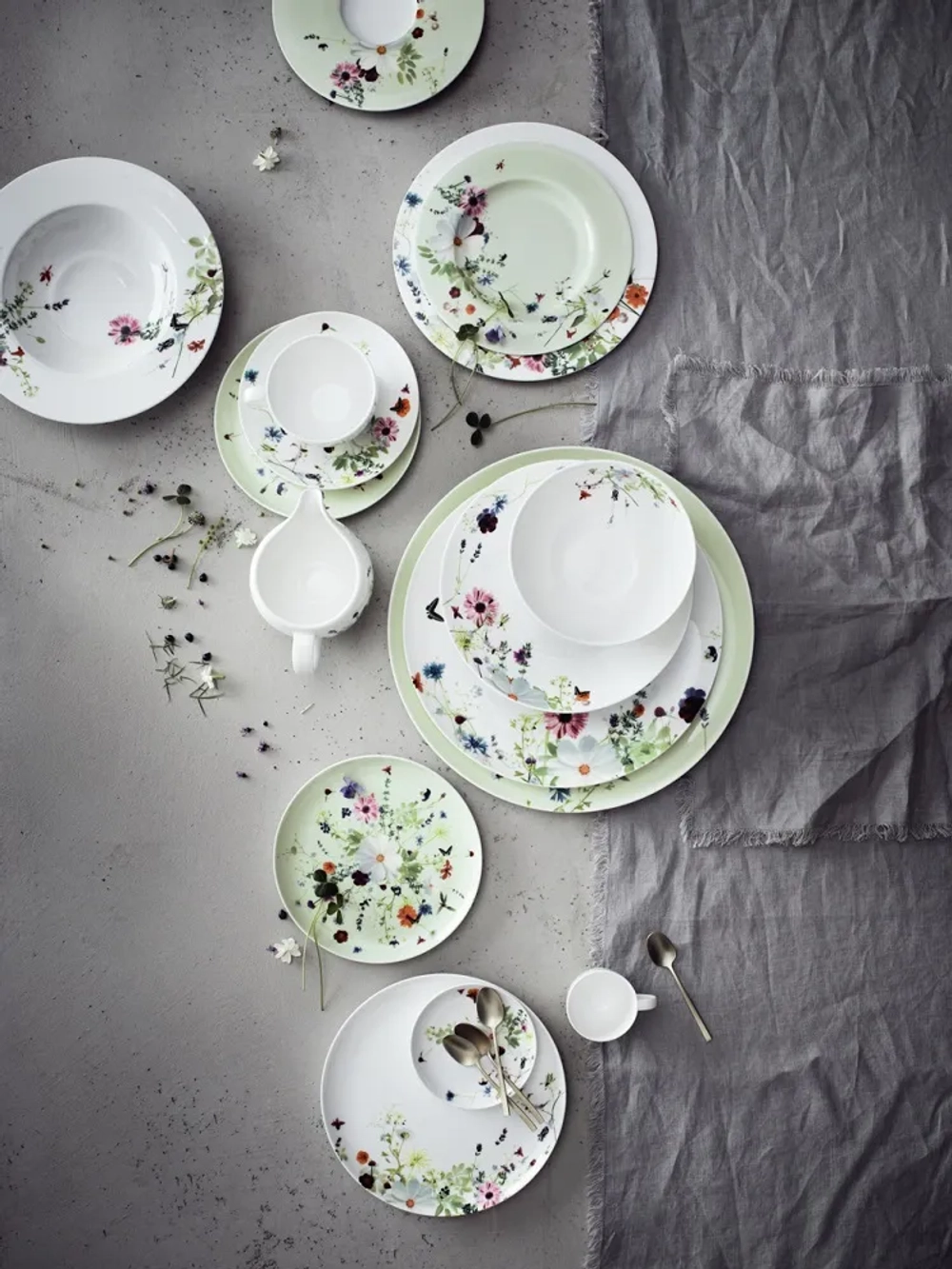 Rosenthal Блюдце для чая/комбинированной чашки Spring Garden 15,5 см EAN 4012438564289