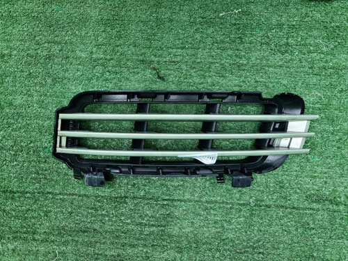 Решетка перед. бампера Range Rover Vogue 4 (12-17)