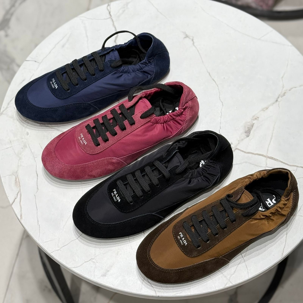 Кроссовки Prada
