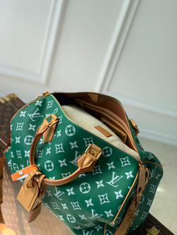 Louis Vuitton Speedy P9 Bandouliere 40