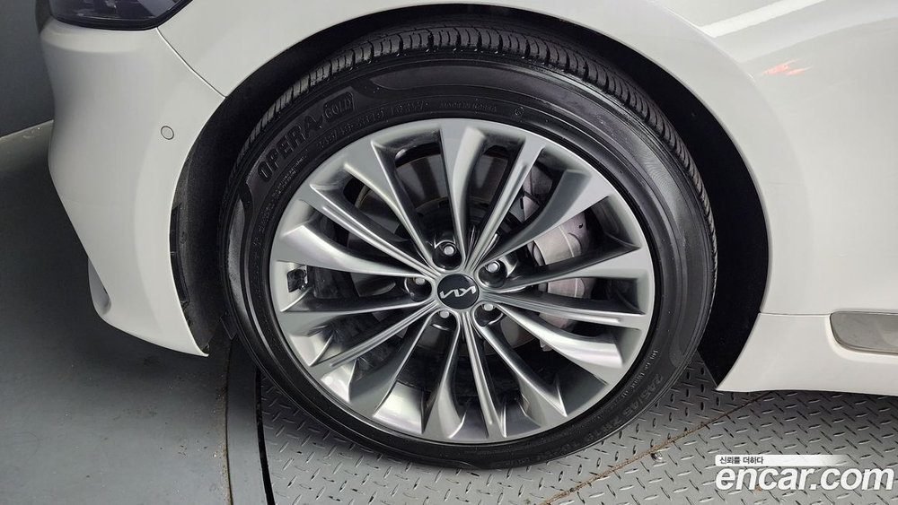 Kia The New K9 (Quoris/K900) 2 Generation 3.8 GDI AWD (04.2022)