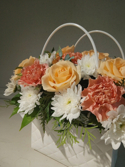 Яркая композиция с орхидеей Дендробиум (КС0002)