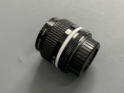 Nikon 24mm F2 Nikkor