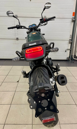 Benelli Leoncino 500 (Green)