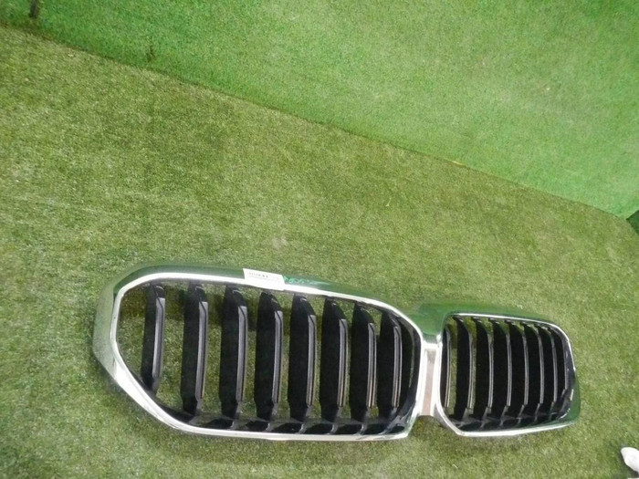 Решетка радиатора BMW 5er G30 (2020-2023)