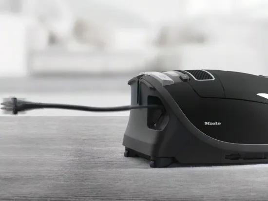 Пылесос MIELE Complete C3 Parquet XL PowerLine 890 Вт 4.5 л, черный (COMPLETE C3 XL SGSF5)