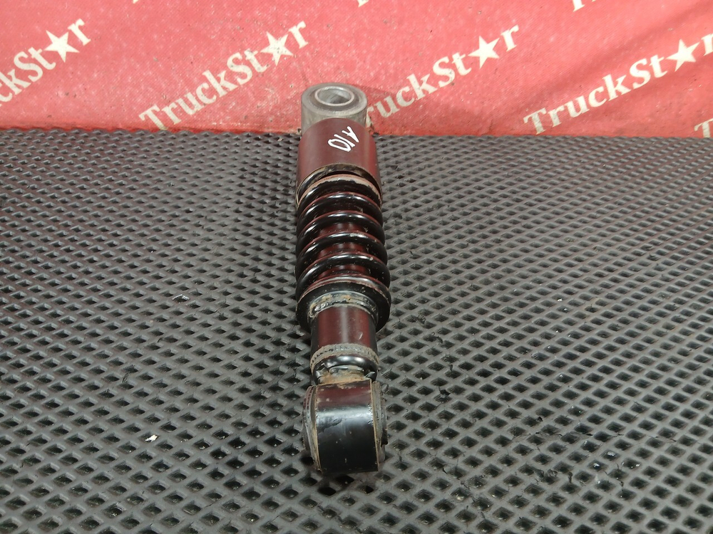 Амортизатор кабины передний 2019г.