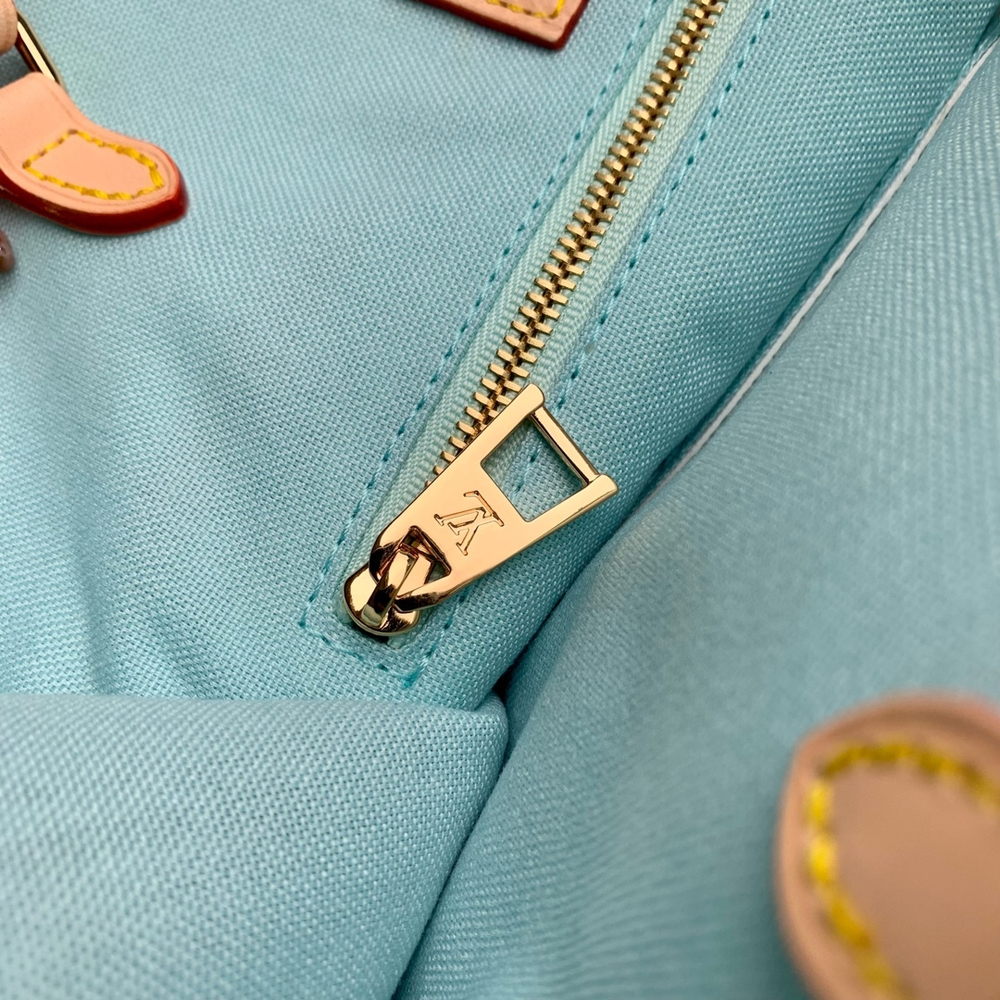 Louis Vuitton Onthego MM