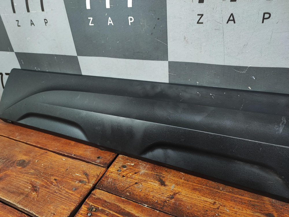 Накладка двери передней левой Volkswagen Taos 20-нв Б/У Оригинал 2GL854939