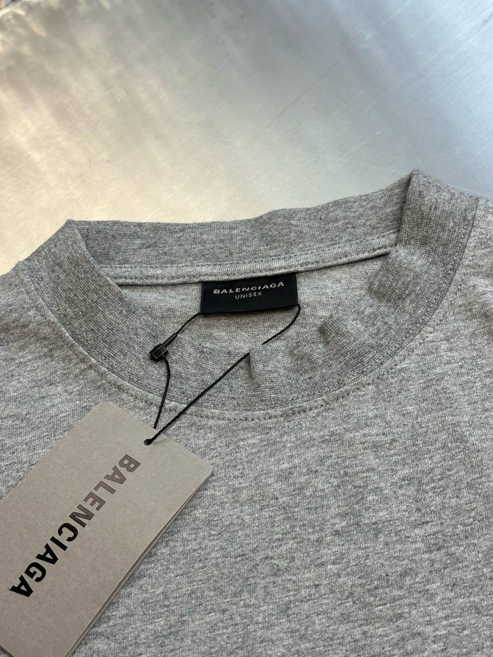 Футболка Balenciaga