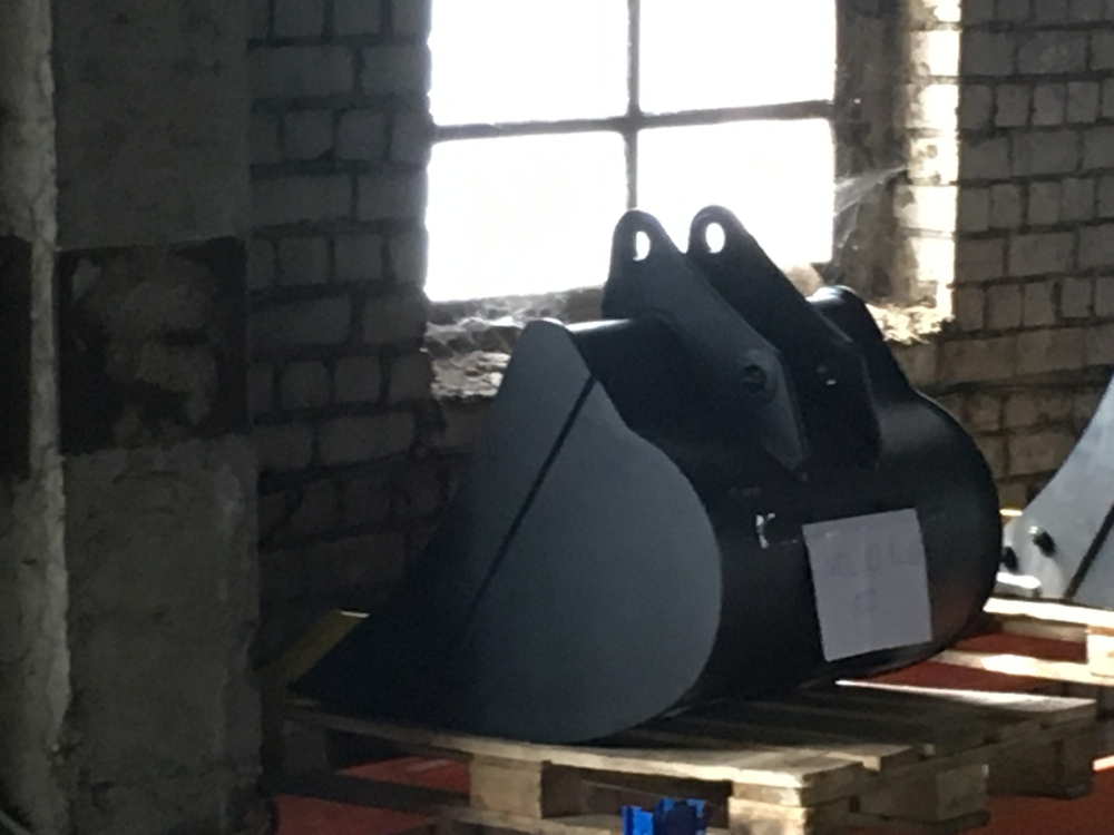 Ковш Volvo BL61(71) 800 мм 0,22 м3