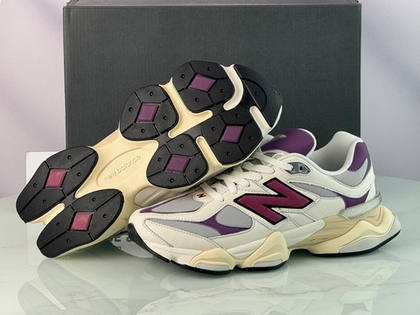 New Balance 9060 Magenta