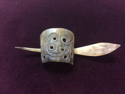 Заколки в ассортименте, рог коровы