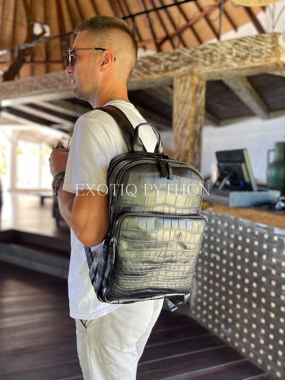 Мужской рюкзак из кожи крокодила BG-480