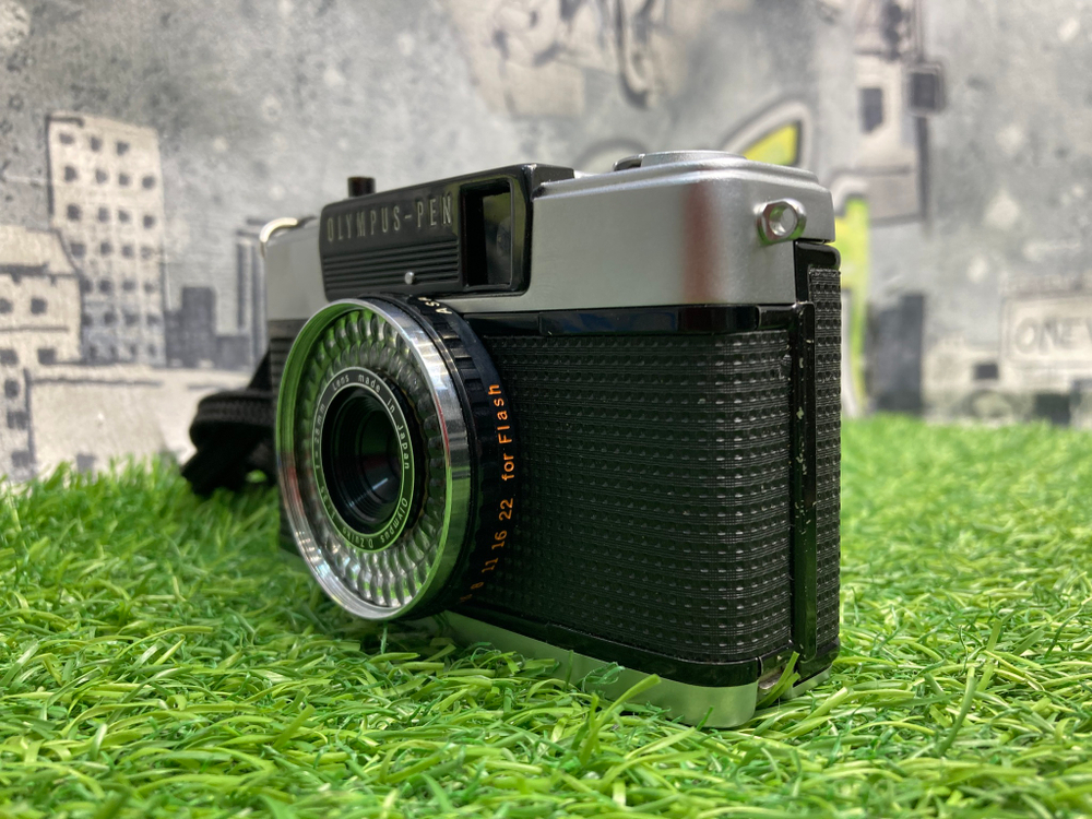 Olympus Pen EE-2