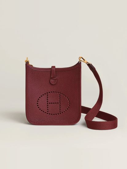 Сумка Hermes Evelyne 16 Rouge H Clemence Gold Hardware