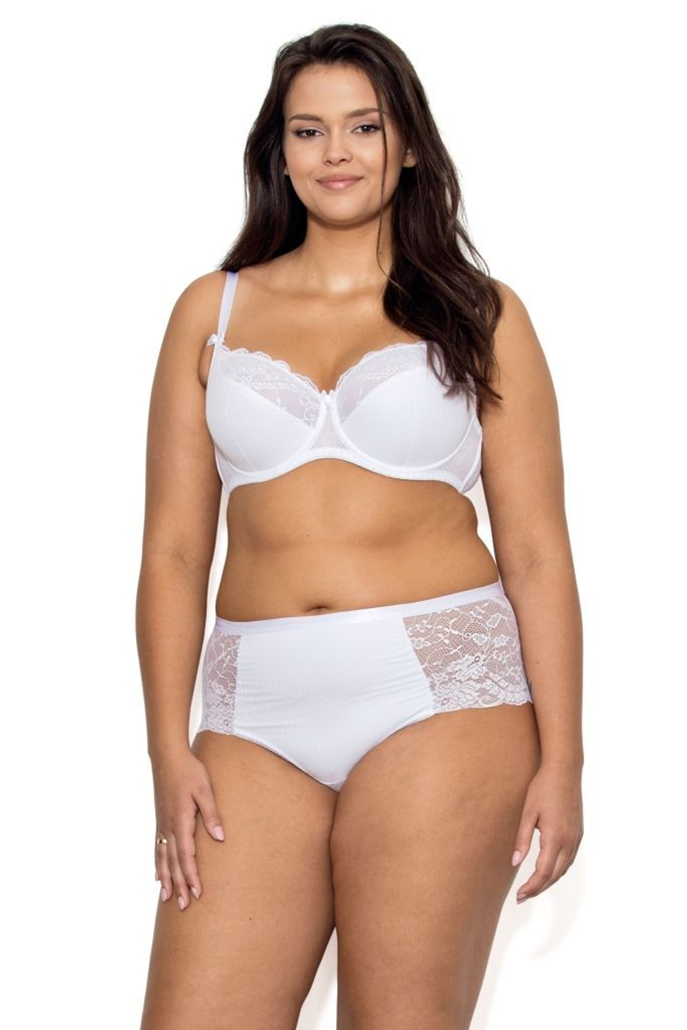 Бюстгальтер Pia с чашками на тонком поролоне (Размер: 75D) (Цвет: белый)