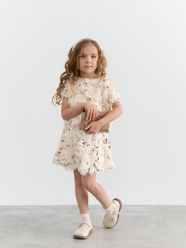 Топ с перьями 