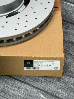 Тормозной диск передний Mercedes-Benz A2124210512