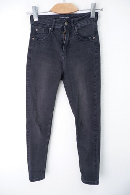 Джинсы Reserved темные 40 размер