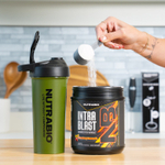 NutraBio, Intra Blast, усовершенствованная добавка для тренировок, со вкусом клубничного лимонада, 734 г (1,61 фунта)