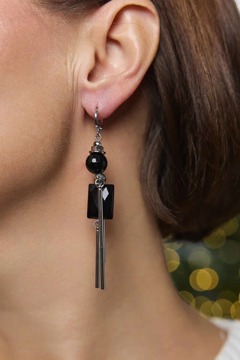 Серьги человечки с черными агатами и серыми кристаллами