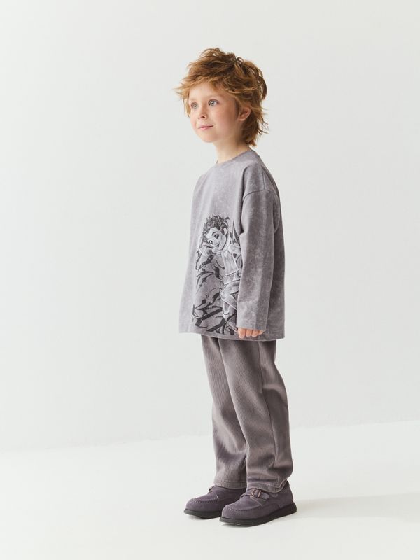 Лонгслив оверсайз 