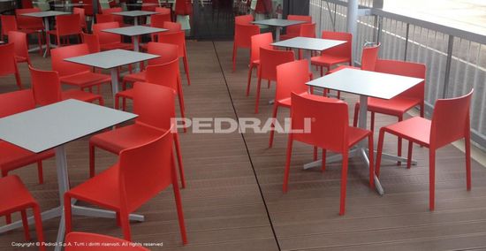 Стул пластиковый Volt