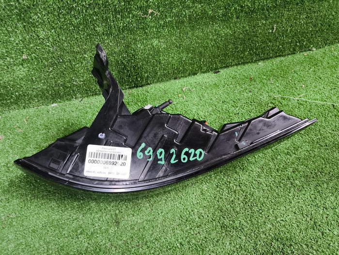 Фонарь правый внешний Lixiang L9 (2022-н.в.)