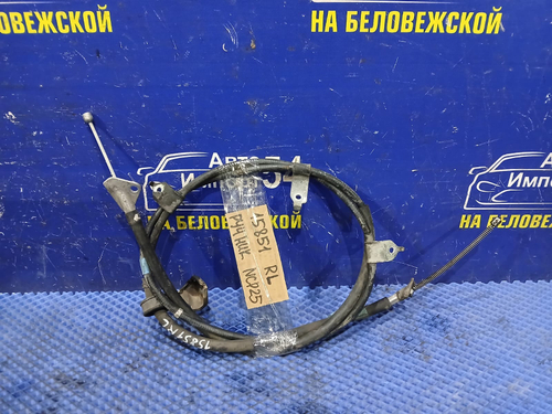 Трос ручника левый TOYOTA FUNCARGO 1999-2005