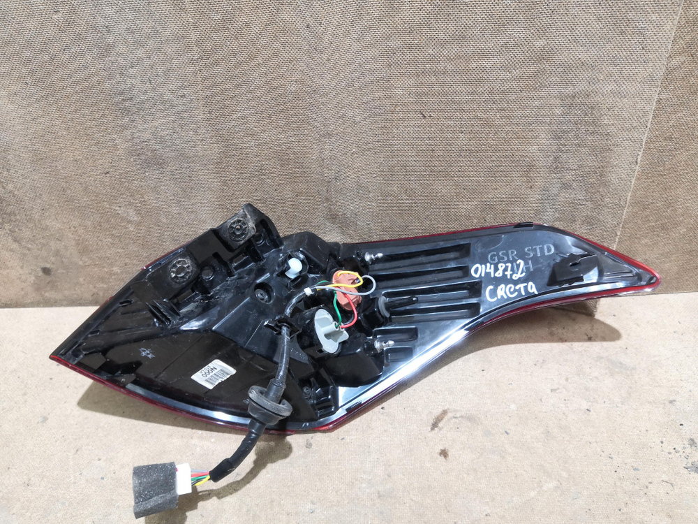 Фонарь левый внешний Hyundai Creta 1 (GS) 16-21 Б/У Оригинал 92401M0000