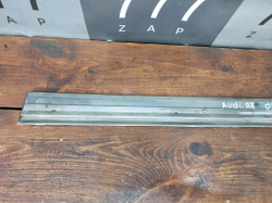 Молдинг двери передней правой Audi A8 (D3) 02-10 Б/У Оригинал 4E0853954C