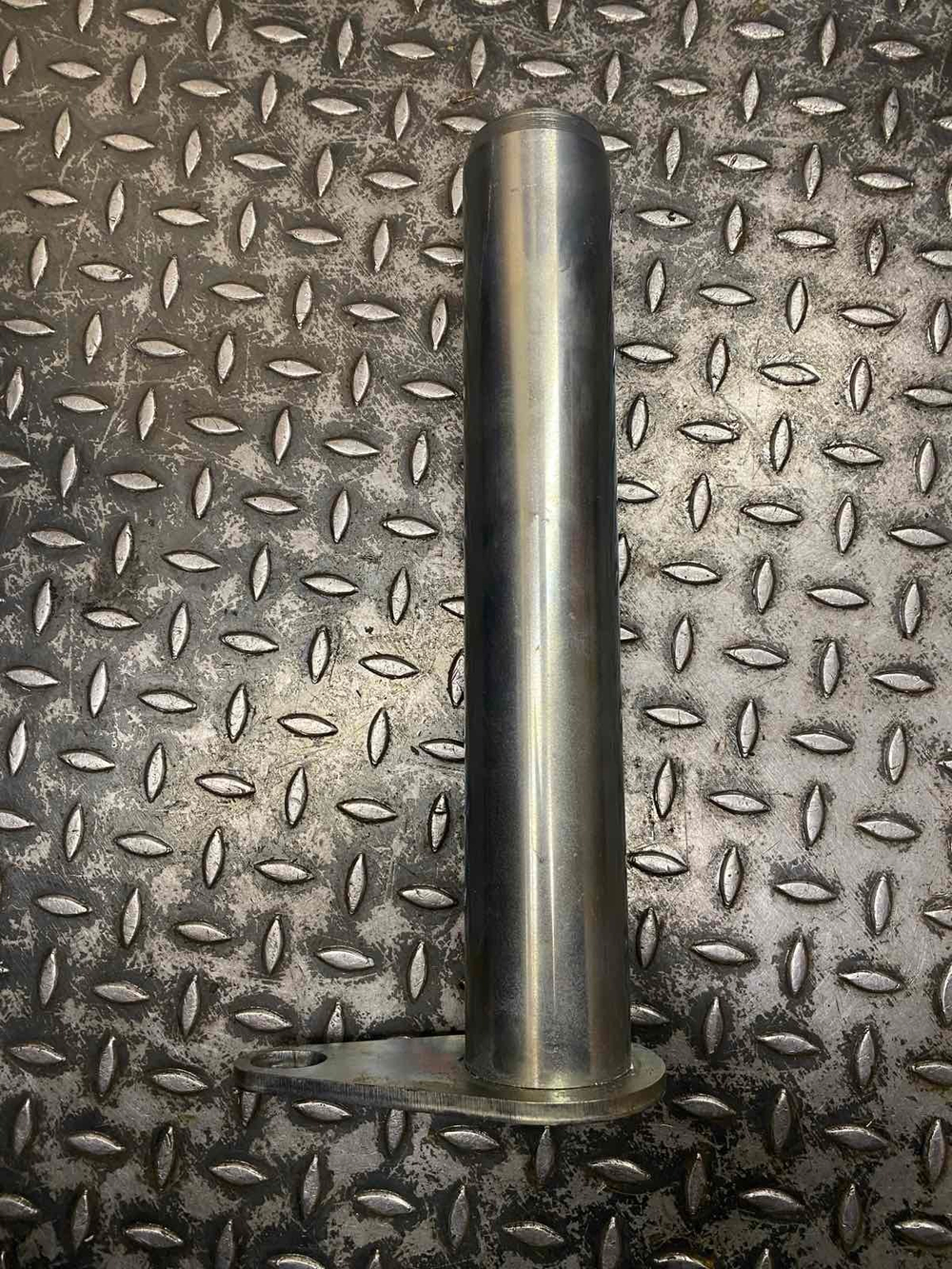 Палец 811/01090