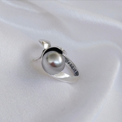 "Кивик" кольцо в серебряном покрытии из коллекции "Жемчужная рапсодия" от Jenavi