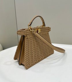 Fendi Peekaboo ISeeU Small 27 cm