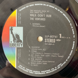 Винтажная виниловая пластинка LP The Ventures Walk Don't Run (Japan 1973) (No Obi) The Switch