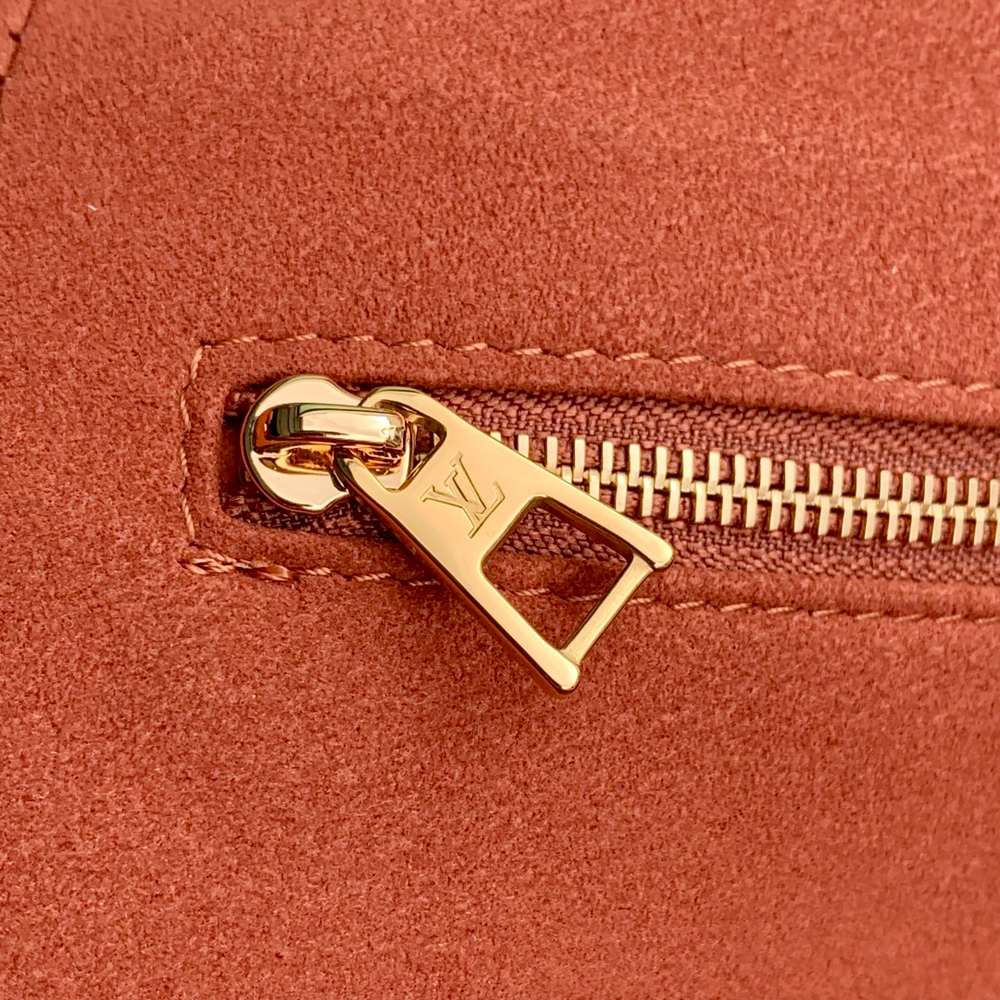 Louis Vuitton Anytime PM