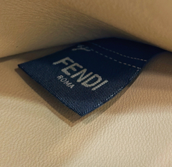 Fendi Peekaboo ISeeU Medium 33 cm