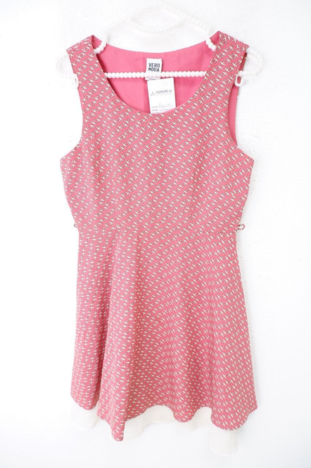 Платье Vero Moda c самолётиками 40 размер