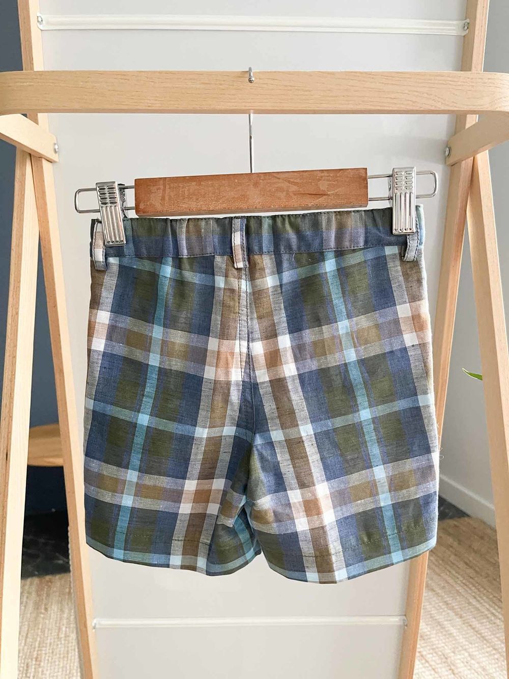 Новый костюм Il Gufo, 68