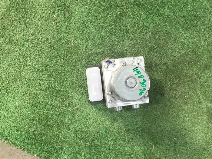 Блок ABS VW Polo sedan (2010-2020)