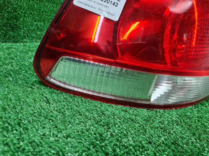 Фонарь левый внешний VW Golf 6 (2008-2012)