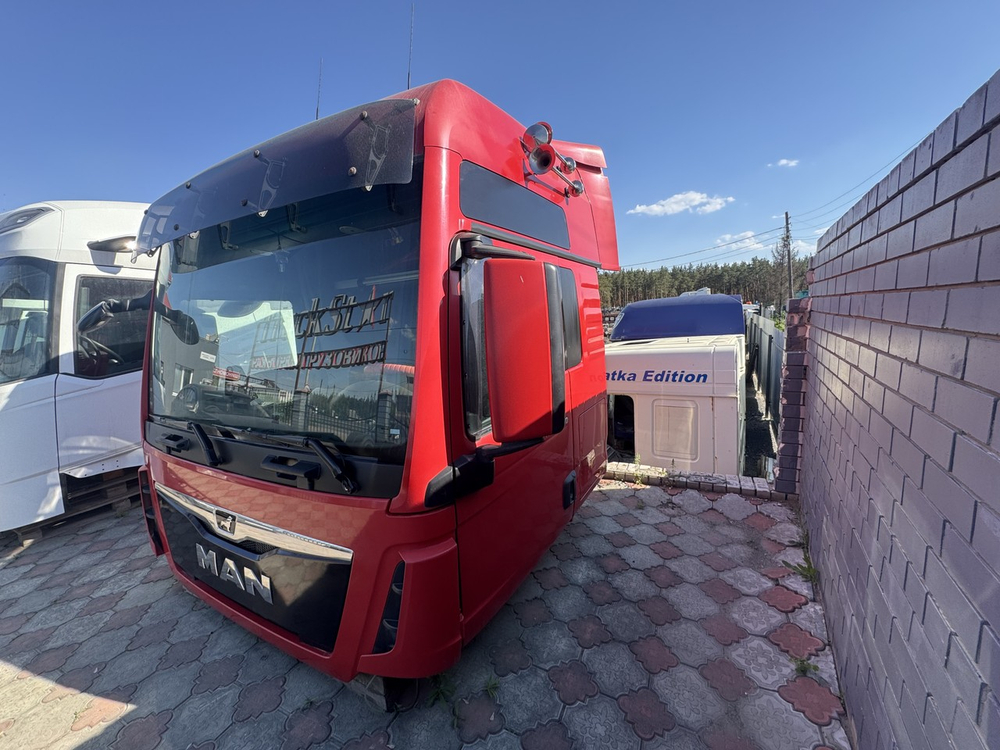 Кабина Euro-6 2017г. высокая