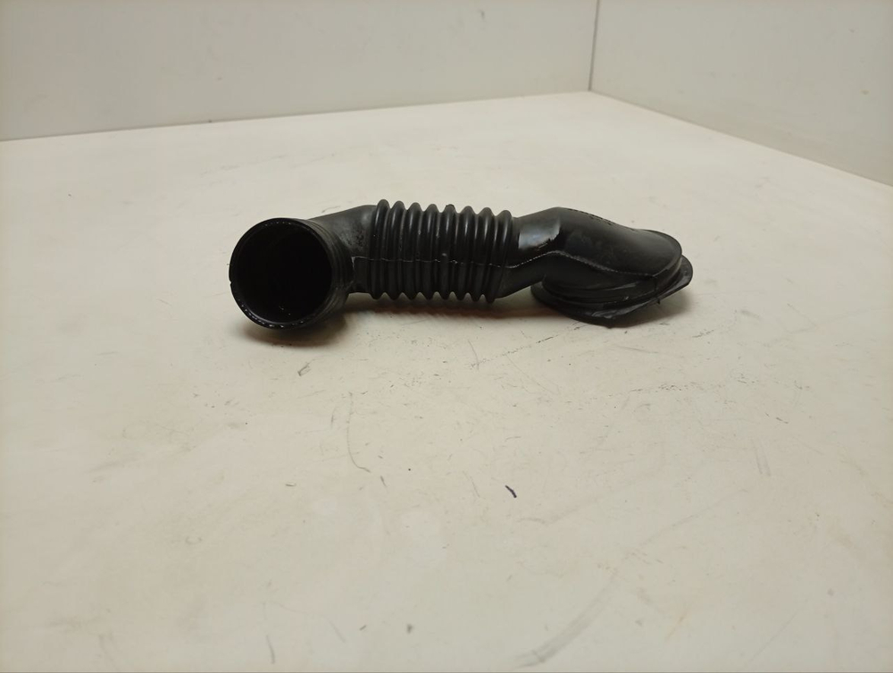 WFXI2840EU кт22 Патрубок подачи воды для стиральной машины Bosch Siemens 265958 б/у