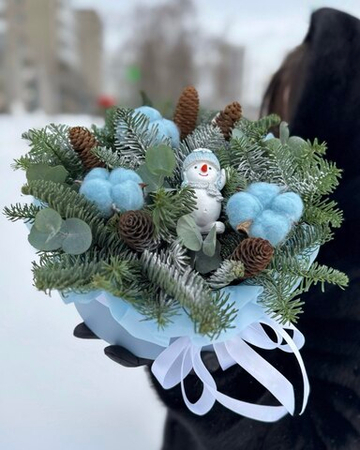 Композиция со снеговичком